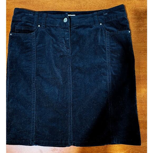 White House Black Market Jean Style Corduroy Knee Length Skirt, Black, Sz 6 - Picture 1 of 4
